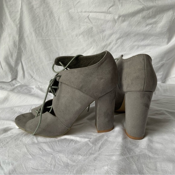 New Look UK brand gray block suede heels 8,5 (39eu) size - Picture 7 of 10